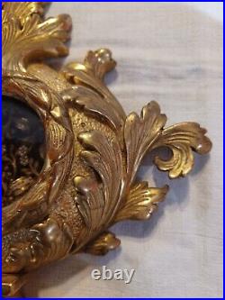 Reliquaire Ancien XVIIIème bois sculpté doré à la feuille d'or, 9 reliques