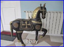 Statue d' ancien cheval sculpté en bois hauteur 92cm cuivre et laiton
