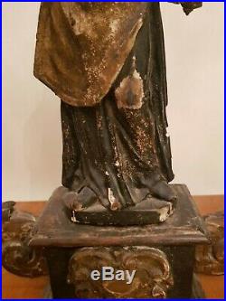 Statue religieuse ancienne en bois sculpté doré, époque XVIII ème s
