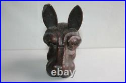 Très ancienne sculpture tête de chien sculpté en bois Forêt Noire longueur 20 cm