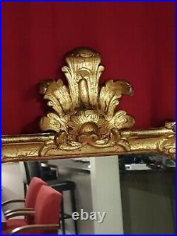 XVIII ème s, miroir ancien en bois en sculpté doré